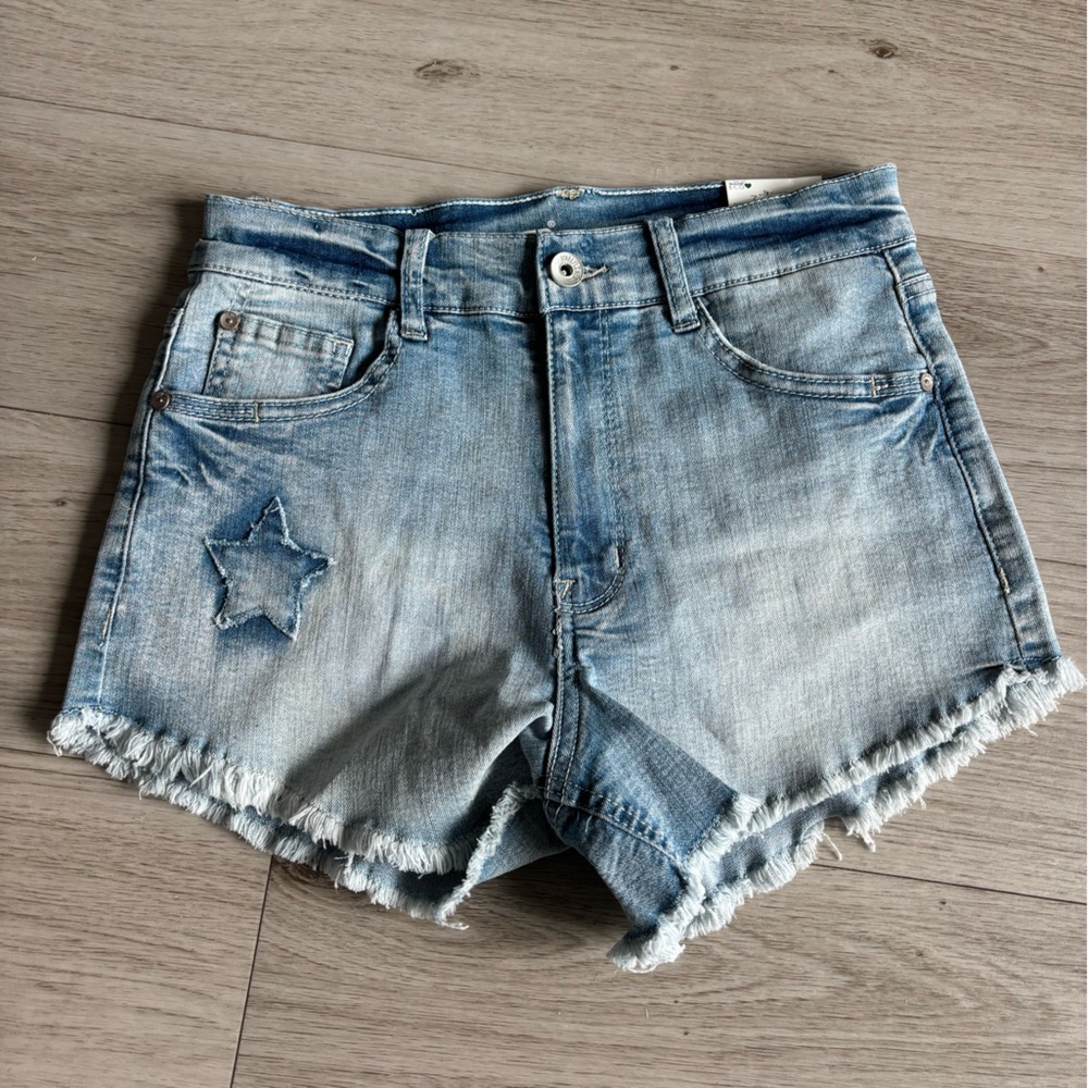 Wallflower Fearless Curvy Super High‎ Rise Shorty Short Size 26 Regular NWT